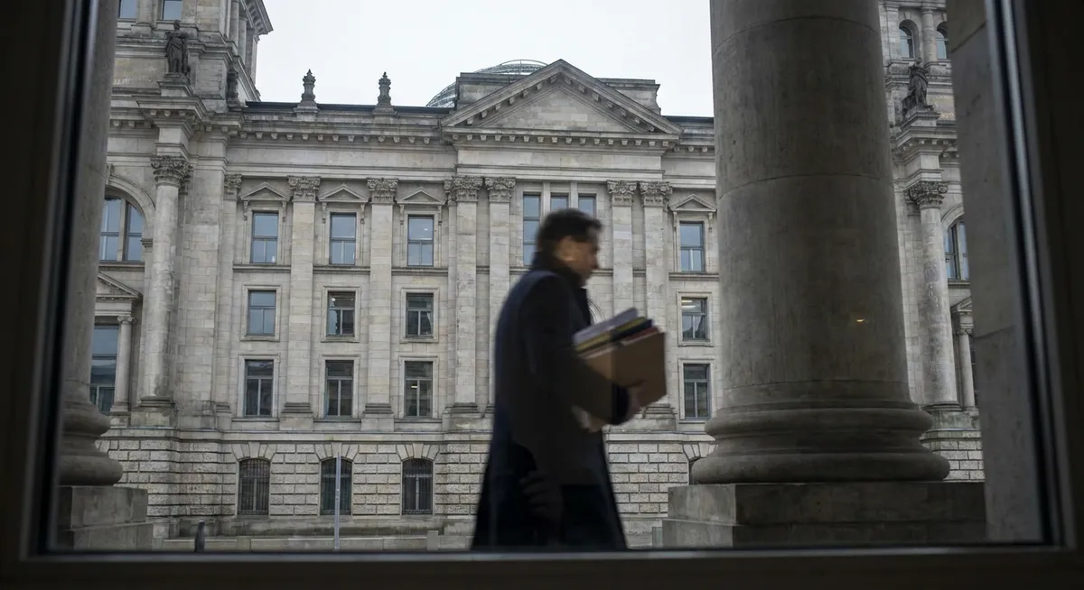 Trump pod plazom kritik zaradi uporabe DOJ proti nasprotnikom in moči znotraj GOP, pravosodno ministrstvo pa se pritožuje zoper oprostilne sodbe