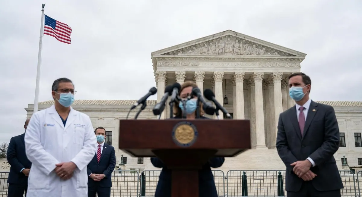 Slika je umetno generirana iz tem: bela hiša, mediji, politika, predsedništvo, združene države amerike, predsedniki, predsedništvo zda, zgodovina, vlada, zdravje, sodstvo