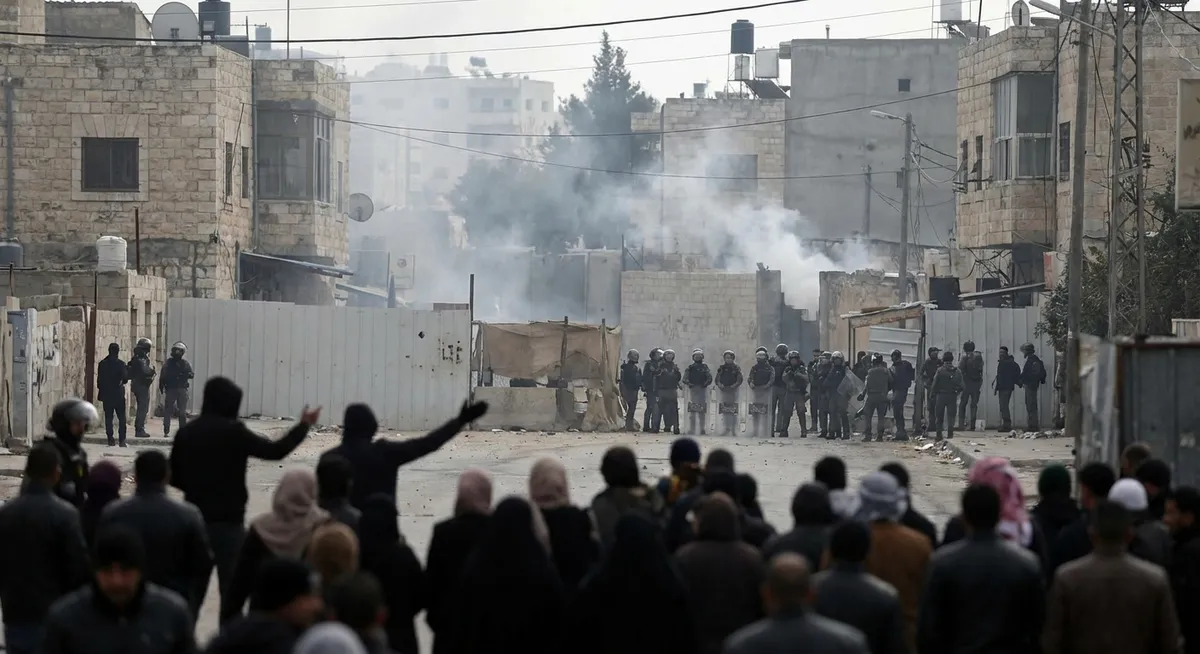 Izrael krši prekinitev ognja v Gazi, naseljenci napadajo na Zahodnem bregu