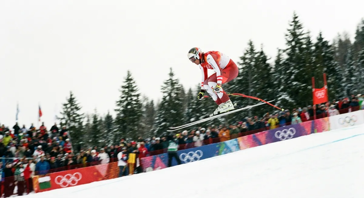 Slika je umetno generirana iz tem: kajakaštvo, svetovna prvenstva, šport, slalom, slalom na divjih vodah, doping, kajak, športno plezanje, svetovni pokal, zmage, kanu, posamični kros, dosežki