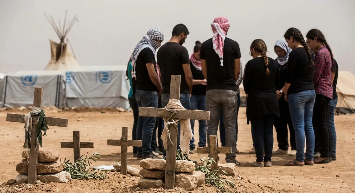 V Gazi število žrtev preseglo 239.000, lakota pesti 1,6 milijona ljudi