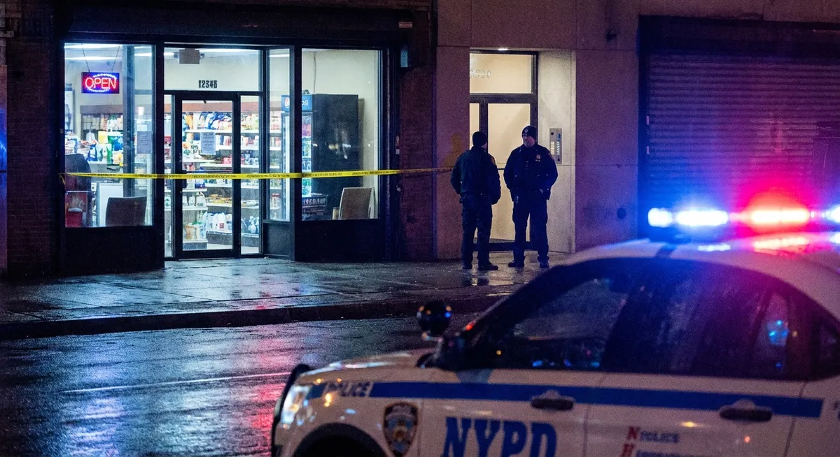 V Kifisiji in Nea Eritreji aretirali mladoletniško tolpo zaradi ropov pekarn in kioskov