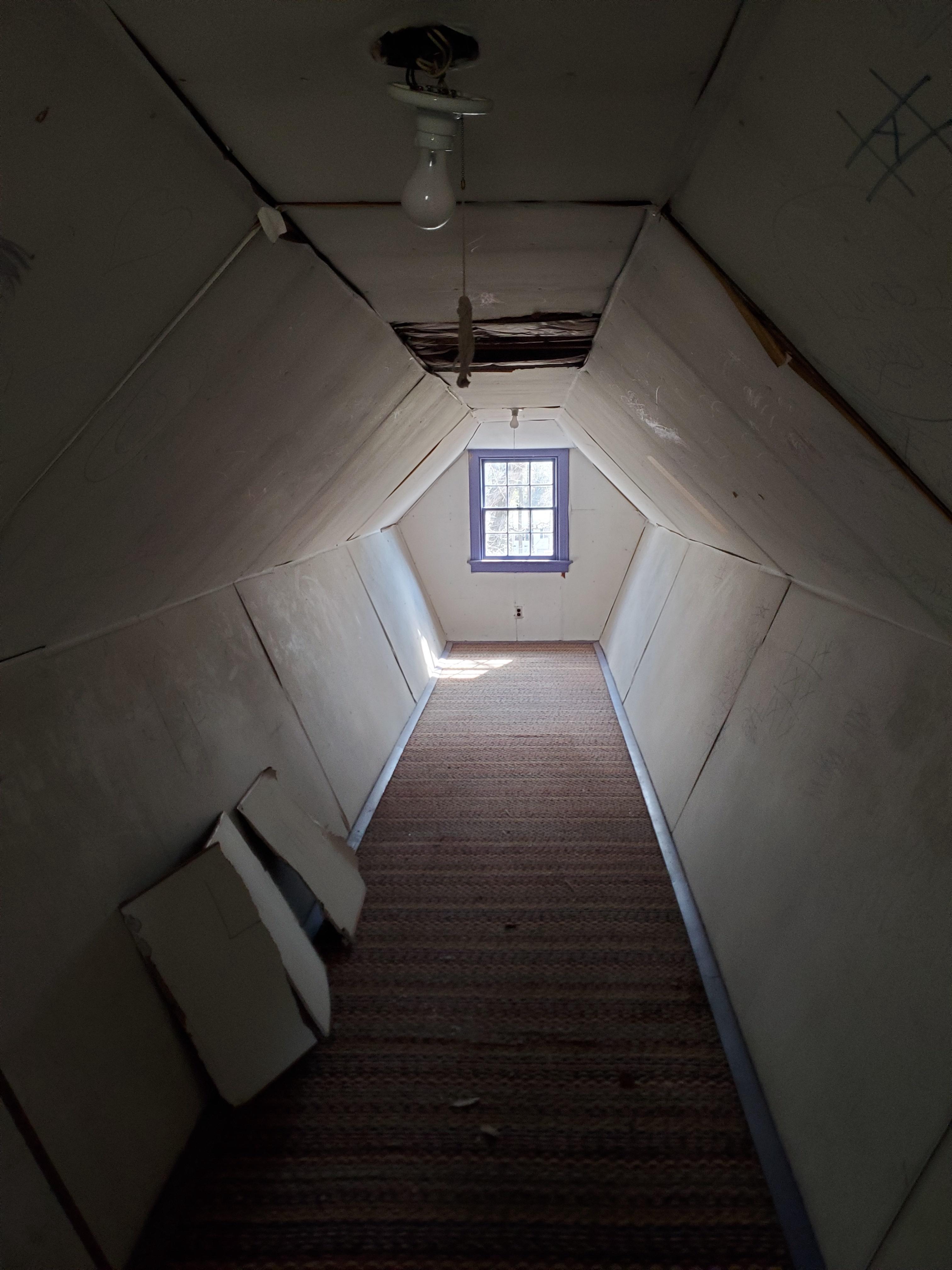 V izraelskem obstreljevanju v Khan Junisu ubiti trije Palestinci